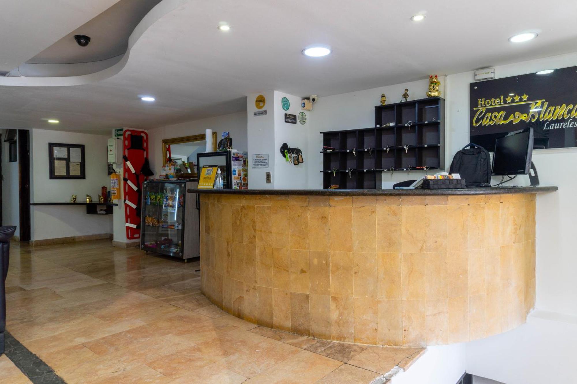 Casa White 3* Medellin